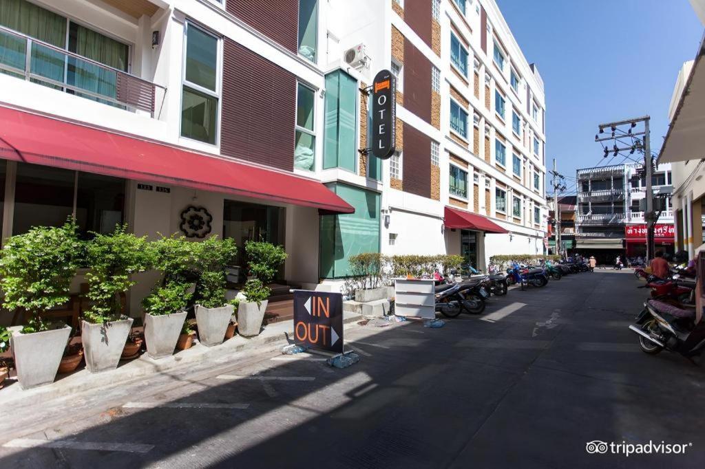 Chinotel - SHA Plus Phuket Exterior foto