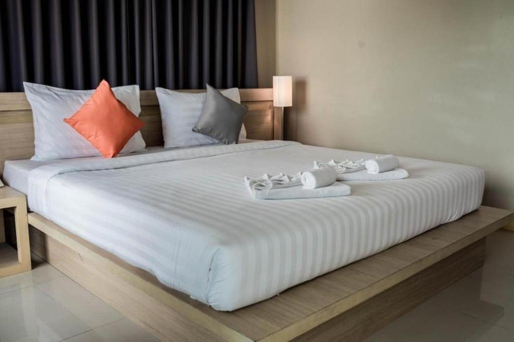 Chinotel - SHA Plus Phuket Exterior foto