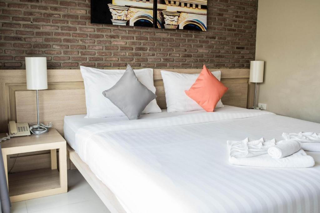Chinotel - SHA Plus Phuket Exterior foto